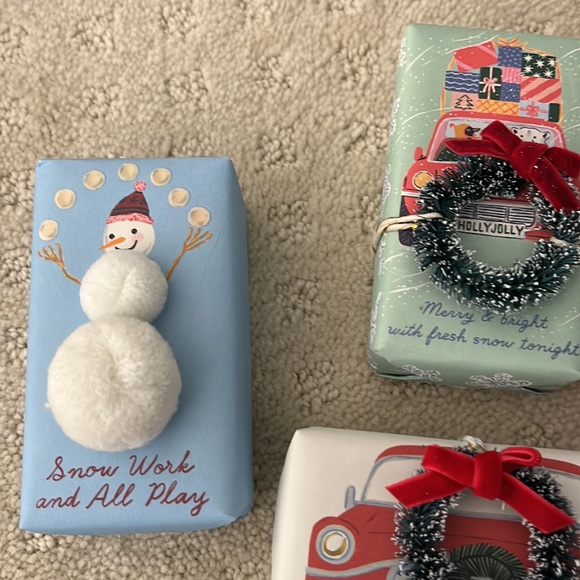 George & Viv holiday soaps + handcream - Picture 8 of 12